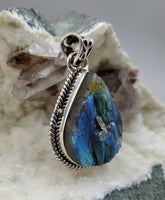 Labradorite in Sterling Silver Pendant