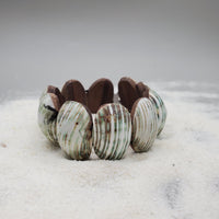 Green Turbo Shell Bracelet (Natural)