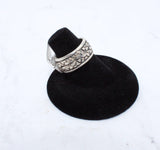 Sterling Silver Ring (Size 6)