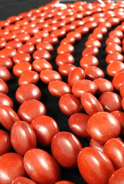 Magnesite dyes red beads