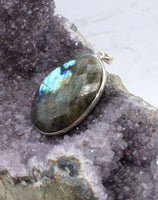 Labradorite in Sterling Silver Pendant