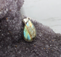 Labradorite in Sterling Silver Pendant