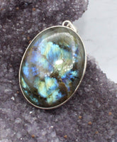 Labradorite in Sterling Silver Pendant