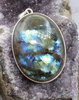 Labradorite in Sterling Silver Pendant