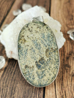 Dendrites in Matrix Pendant