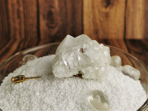 Apophyllite Cluster Boutineer