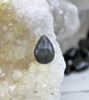 Faceted Eye of Odin Grey/Silver Sapphire Cabochon