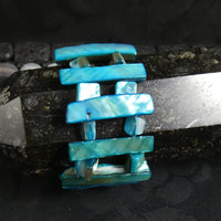 Pearlescent Cyan Mother of Pearl Stretch Bracelets (dyed) (Various)