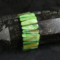 Green Mother of Pearl Stretch Bracelets (dyed) (Various)