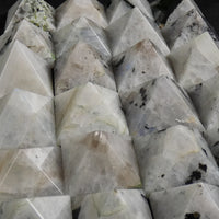 Rainbow Moonstone Pyramids (~16-22 g) (Singles, 5 & 10 Packs) (Various)