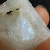 Rainbow Moonstone Pyramids (~16-22 g) (Singles, 5 & 10 Packs) (Various)