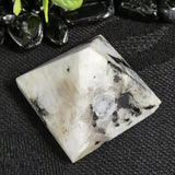 Rainbow Moonstone Pyramids (~16-22 g) (Singles, 5 & 10 Packs) (Various)