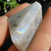 Rainbow Moonstone Pyramids (~16-22 g) (Singles, 5 & 10 Packs) (Various)