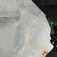 Rough Quartz Point Tower (2.132 kg)