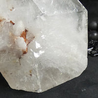 Rough Quartz Point Tower (2.132 kg)