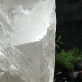 Rough Quartz Point Tower (5.056 kg)