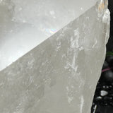 Rough Quartz Point Tower (5.056 kg)